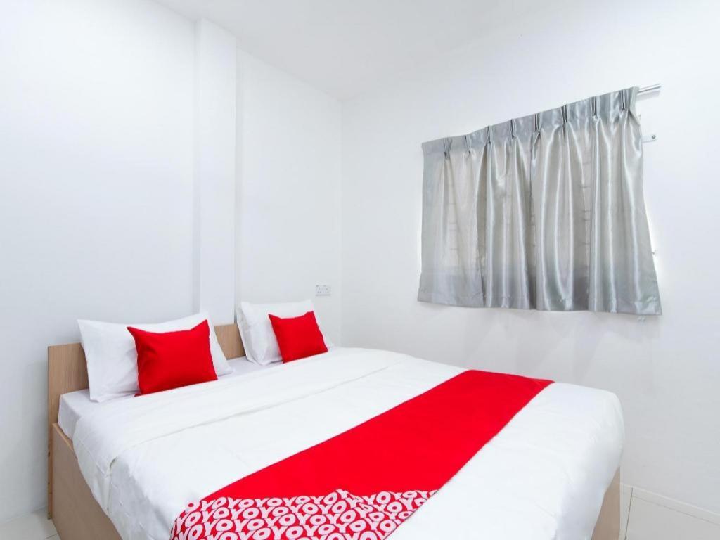 קוטה קינבלו Oyo 44011 Weng Bee Guest House מראה חיצוני תמונה