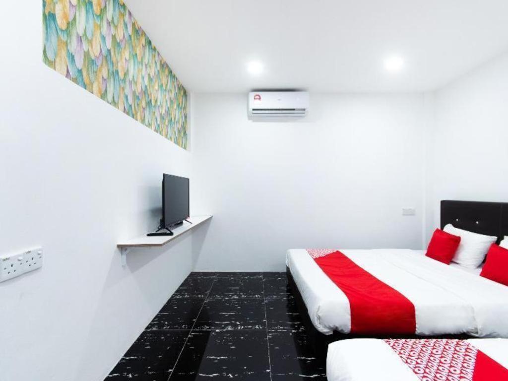קוטה קינבלו Oyo 44011 Weng Bee Guest House מראה חיצוני תמונה
