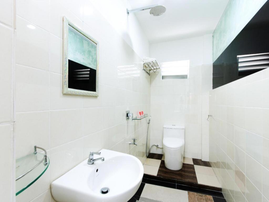 קוטה קינבלו Oyo 44011 Weng Bee Guest House מראה חיצוני תמונה