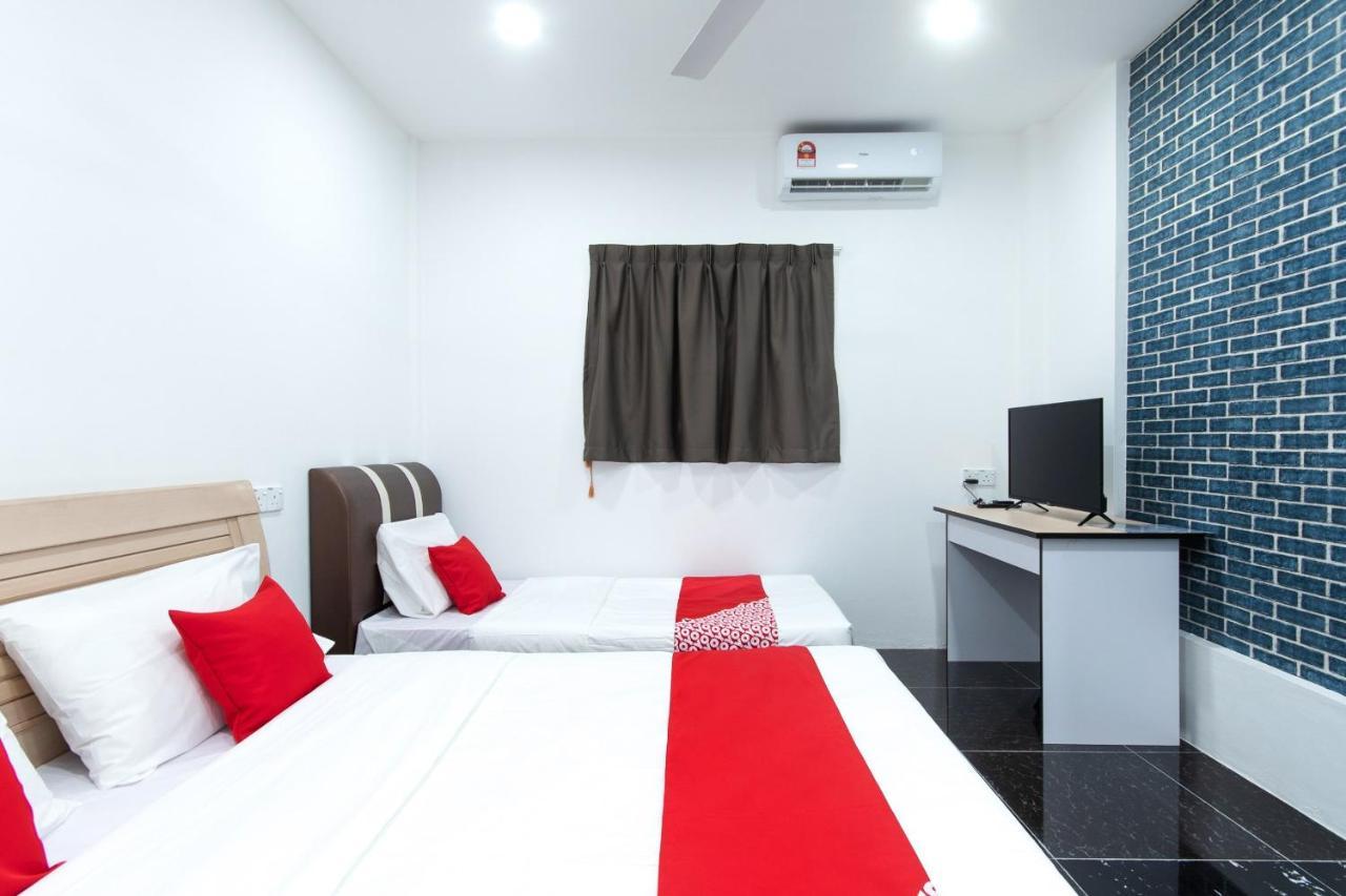 קוטה קינבלו Oyo 44011 Weng Bee Guest House מראה חיצוני תמונה