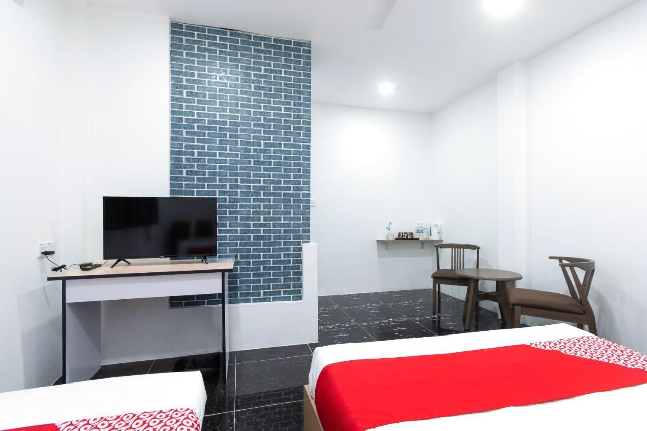 קוטה קינבלו Oyo 44011 Weng Bee Guest House מראה חיצוני תמונה